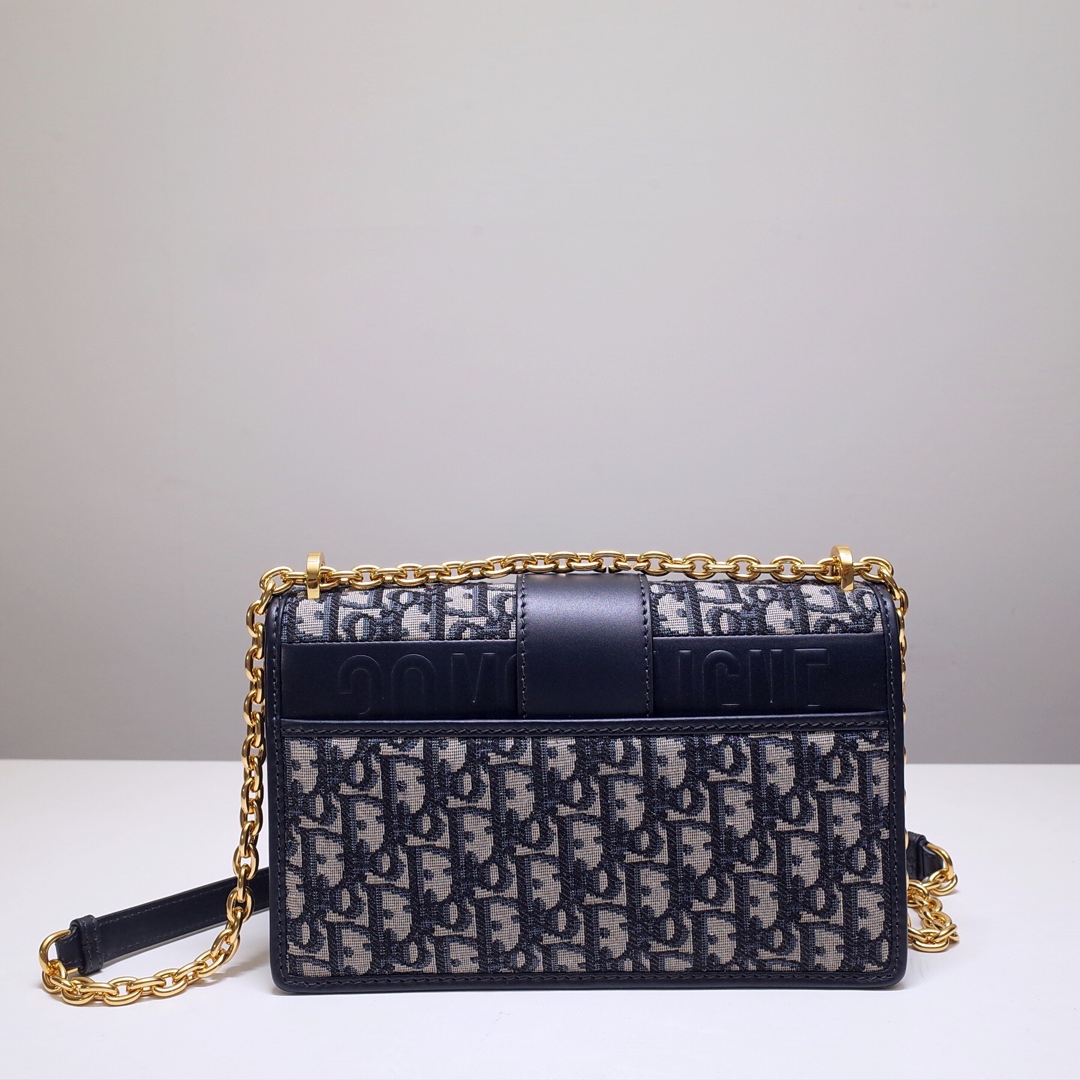 30 Montaigne Chain Bag Blue Dior Oblique Jacquard